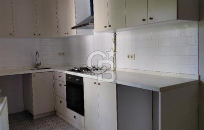 Fatih Cibalide Tarihi Binada 2 Ayrı Kiralık Daire