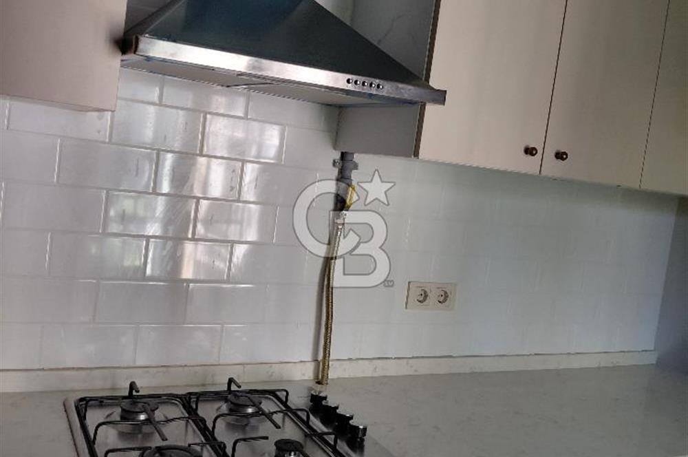 Fatih Cibalide Tarihi Binada 2 Ayrı Kiralık Daire