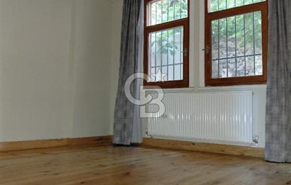 Fatih Cibalide Tarihi Binada 2 Ayrı Kiralık Daire