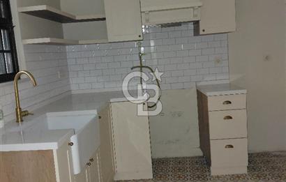 Fatih Cibalide Tarihi Binada 2 Ayrı Kiralık Daire