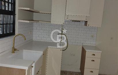 Fatih Cibalide Tarihi Binada 2 Ayrı Kiralık Daire