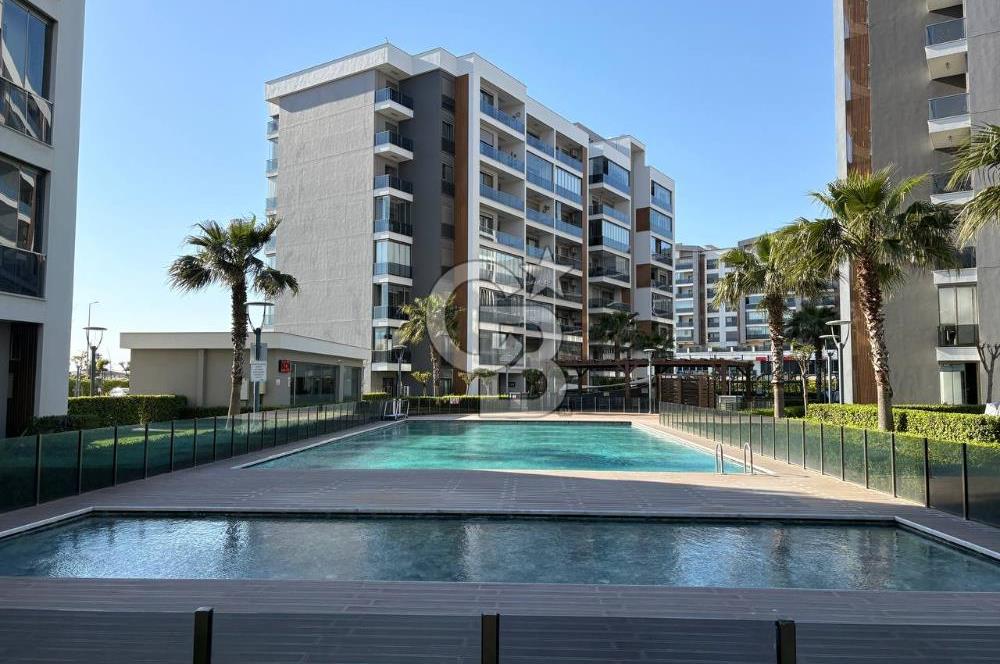 Ataşehir Modernde Yatırımcıya Uygun Büyük Tip Satılık 2+1 