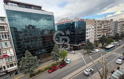 MALTEPE GMK BULVARI KOÇ YURDU YANINDA ASANSÖRLÜ KİRALIK 3+1 OFİS