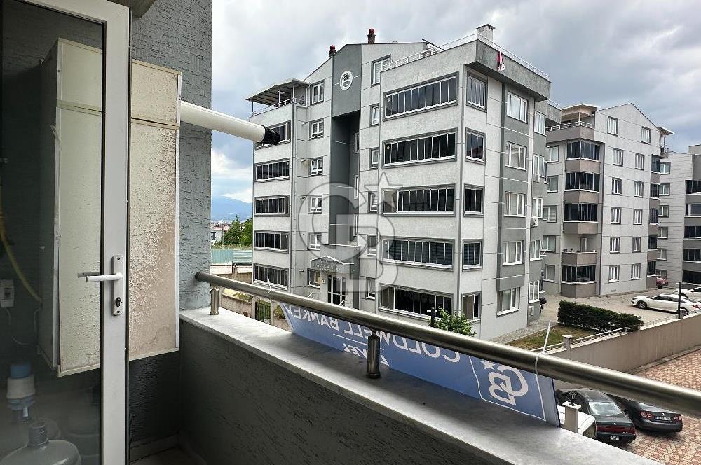 GÖRÜKLE KOZA CADDESİNE YAKIN ARAKAT EŞYALI 2+1 KİRALIK DAİRE