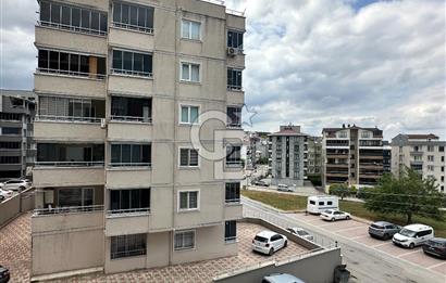 GÖRÜKLE KOZA CADDESİNE YAKIN ARAKAT EŞYALI 2+1 KİRALIK DAİRE