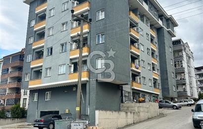GÖRÜKLE KOZA CADDESİNE YAKIN ARAKAT EŞYALI 2+1 KİRALIK DAİRE