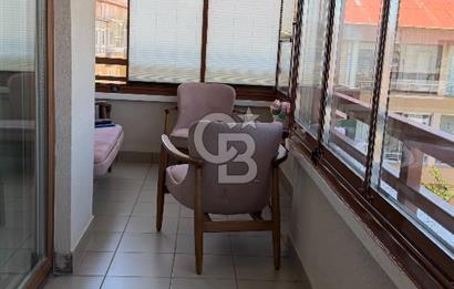 SUBAY EVLERI KUŞADASI SOKAKTA VADI MANZARALI SATILIK LÜKS DAIRE