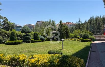 SUBAY EVLERI KUŞADASI SOKAKTA VADI MANZARALI SATILIK LÜKS DAIRE
