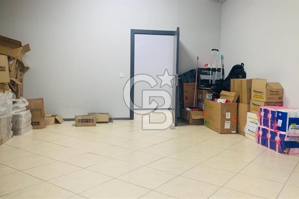 GOP VEDAT DOLAKAY CADDESİNDE KURUMSAL KİRACILI SATILIK MAĞAZA