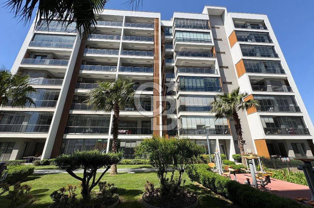 Ataşehir Modernde Yatırımcıya Uygun Büyük Tip Satılık 2+1 