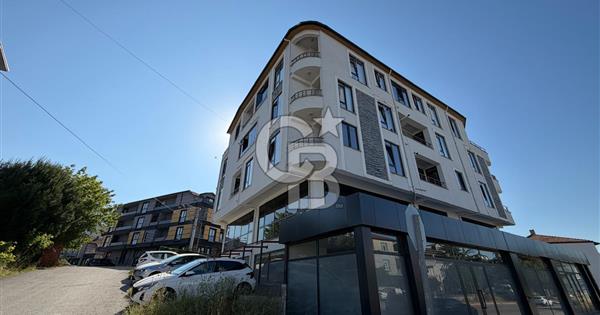 KOCAELİ KARTEPE CADDE ÜZERİ ARA KAT 3+1 SATILIK DAİRE - 355663