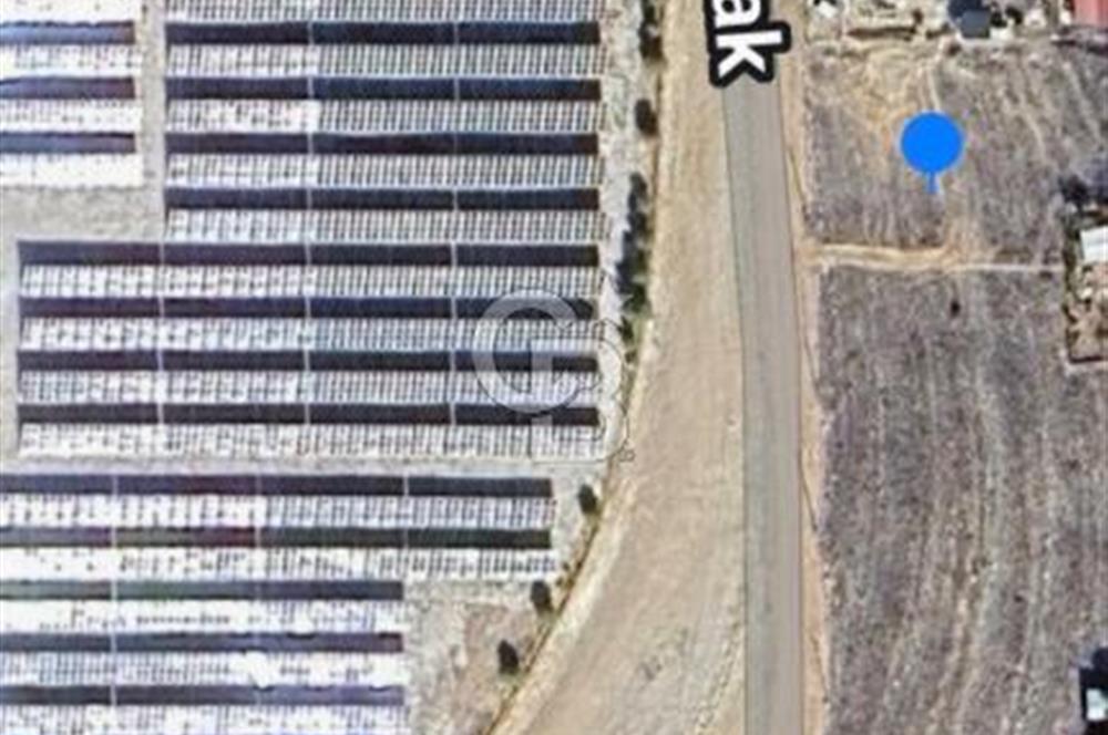 Satılık - Korkuteli / Bozova da 841 m2 imarlı arsa