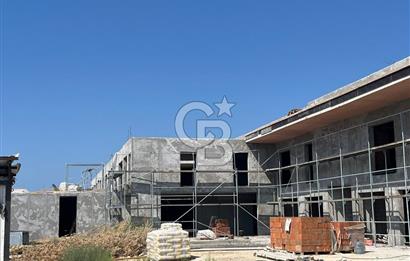 ÇEŞME 16 EYLÜL'DE Inn Saranda Suits'te Satılık 1+1 Deniz Cephe Daire 