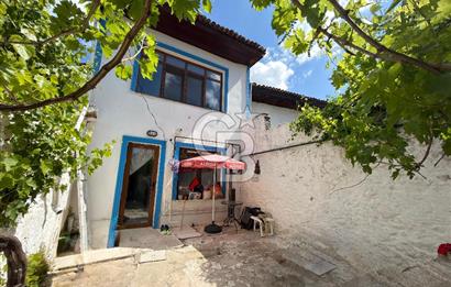 Emirbeyazıt Mahallesi'nde Satılık Müstakil Ev