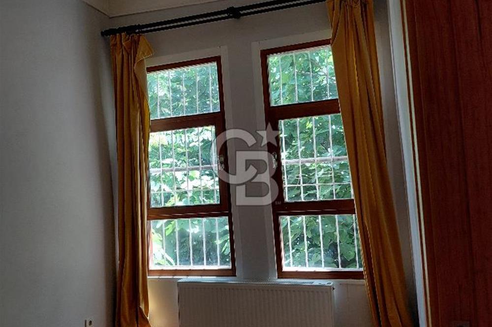 Fatih Cibalide Tarihi Binada Kiralık 1+1 Daire