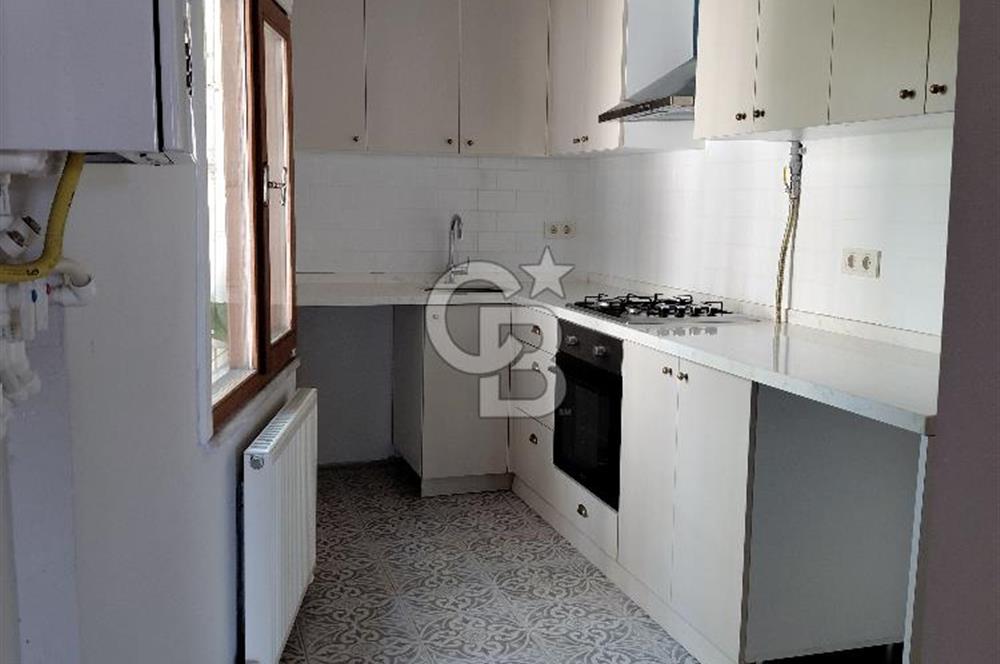 Fatih Cibalide Tarihi Binada Kiralık 1+1 Daire