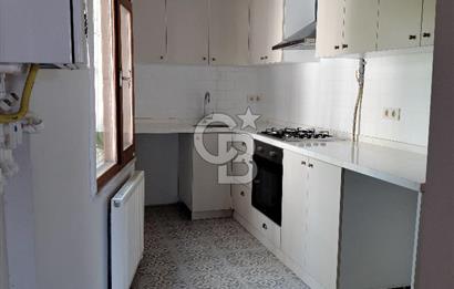 Fatih Cibalide Tarihi Binada Kiralık 1+1 Daire