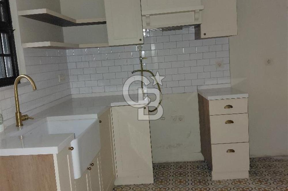 Fatih Cibalide Tarihi Binada Kiralık 1+1 Daire