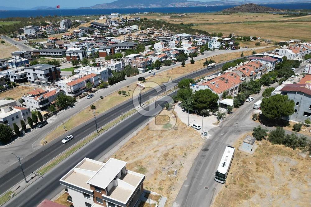 İzmir Aliağa Deniz Manzaralı Satılık İmarlı Arsa