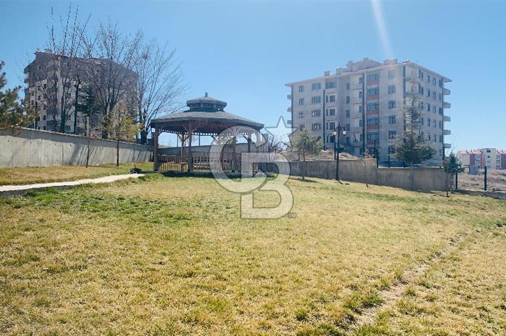 TEMELLİ ALCI MAHALLESİNDE ASANSÖRLÜ İSKANLI 3+1 SATILIK DAİRE
