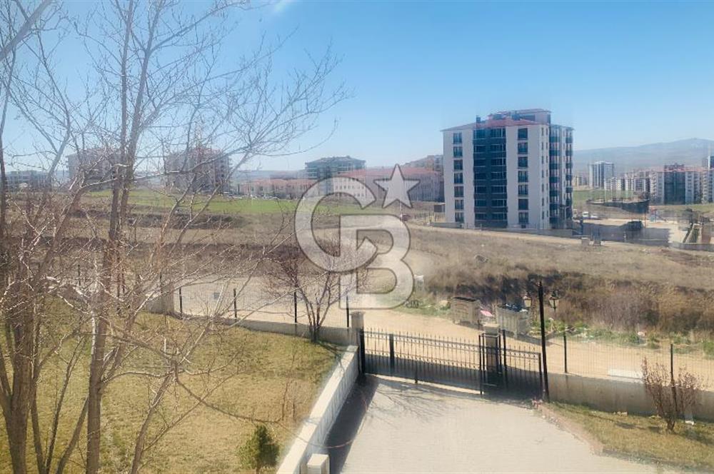 TEMELLİ ALCI MAHALLESİNDE ASANSÖRLÜ İSKANLI 3+1 SATILIK DAİRE