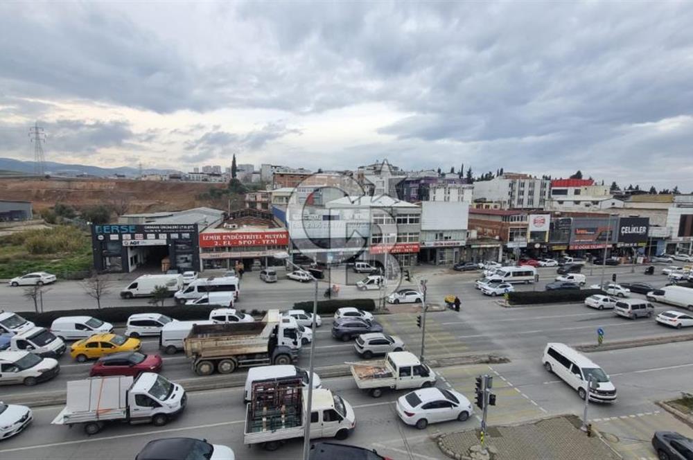 Akçay Caddesi üzerinde Satılık Ticari Alan - Toplam 500 m2