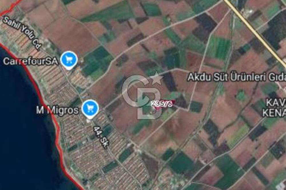 İZMİR DİKİLİ KABAKUM DA DENİZE YAKIN TEK TAPU SATILIK ARSA