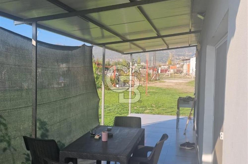 Şaşal Mah.de satılık 1230 m2 içerisinde 3+1 ve 50m2lik 1+1 daire