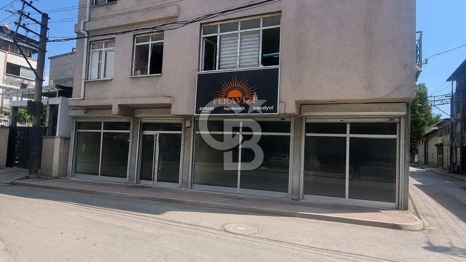 Karabağlar sanayi 4 katlı 1000m2 komple satılık işyeri
