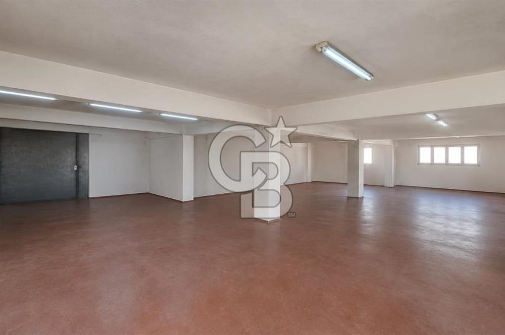 Karabağlar sanayi 4 katlı 1000m2 komple satılık işyeri