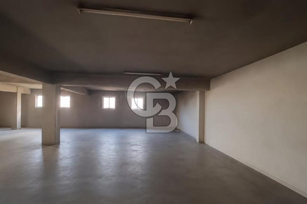 Karabağlar sanayi 4 katlı 1000m2 komple satılık işyeri