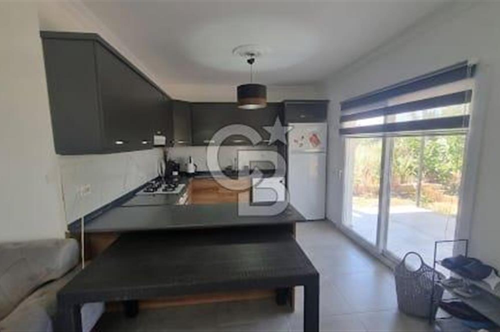 Şaşal Mah.de satılık 1230 m2 içerisinde 3+1 ve 50m2lik 1+1 daire