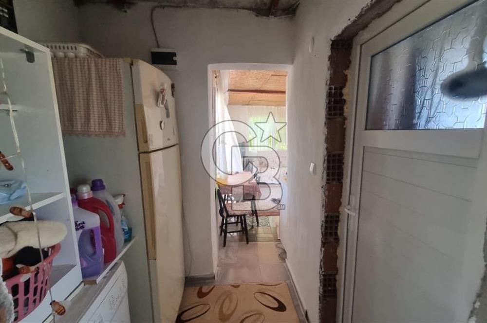 Şaşal Mah.de satılık 1230 m2 içerisinde 3+1 ve 50m2lik 1+1 daire