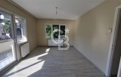 Eskiizmir Caddesi üzerinde pazaryerine yakın kiralık 4+1 daire