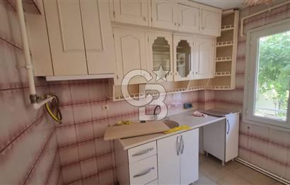 Eskiizmir Caddesi üzerinde pazaryerine yakın kiralık 4+1 daire