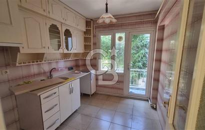 Eskiizmir Caddesi üzerinde pazaryerine yakın kiralık 4+1 daire