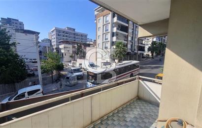Eskiizmir Caddesi üzerinde pazaryerine yakın kiralık 4+1 daire