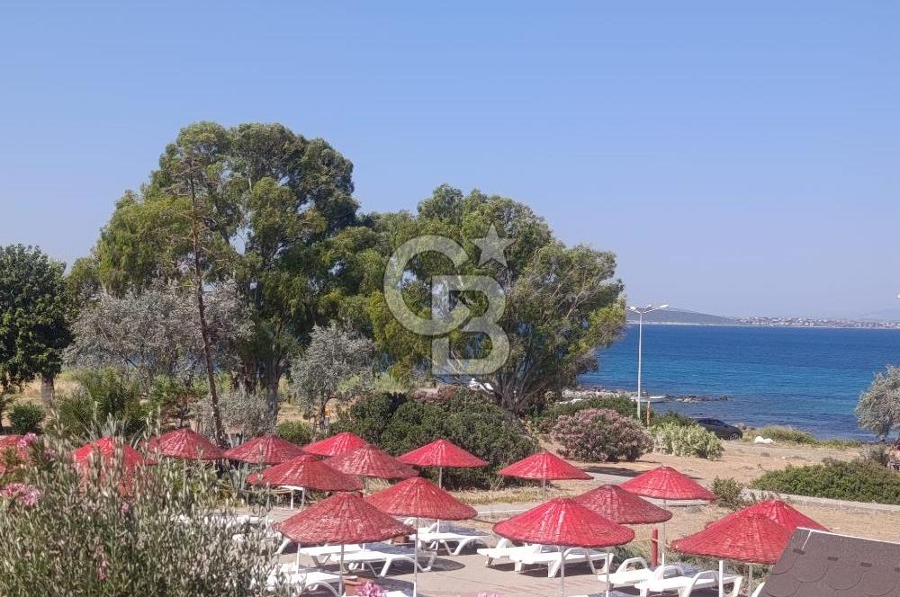 Çeşme Germiyan 'da Panoramik Deniz Manzaralı Satılık Dubleks