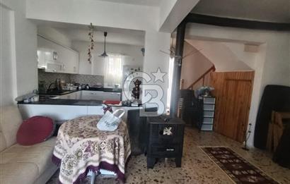 Çeşme Germiyan 'da Panoramik Deniz Manzaralı Satılık Dubleks