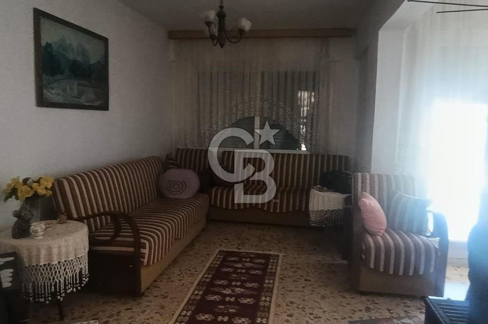 Çeşme Germiyan 'da Panoramik Deniz Manzaralı Satılık Dubleks