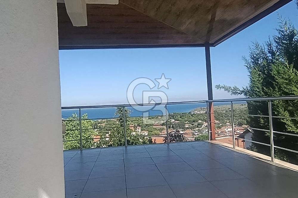 Çeşme Germiyan 'da Panoramik Deniz Manzaralı Satılık Dubleks