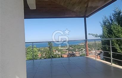 Çeşme Germiyan 'da Panoramik Deniz Manzaralı Satılık Dubleks