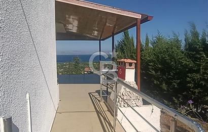 Çeşme Germiyan 'da Panoramik Deniz Manzaralı Satılık Dubleks