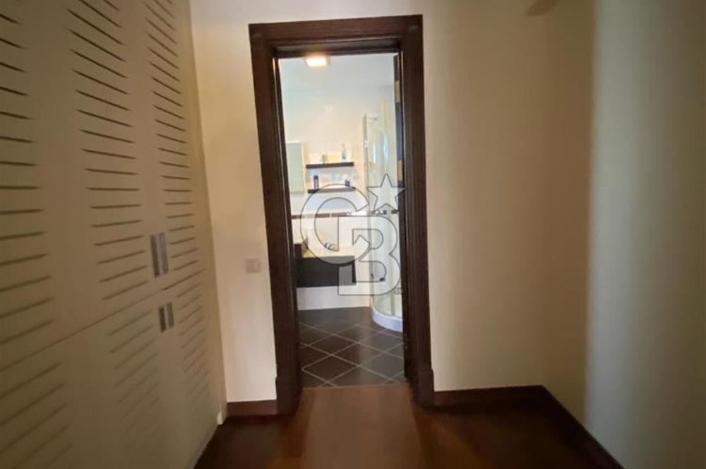 ELİT SİTESİ FULL YAPILI TRİPLEX VİLLA