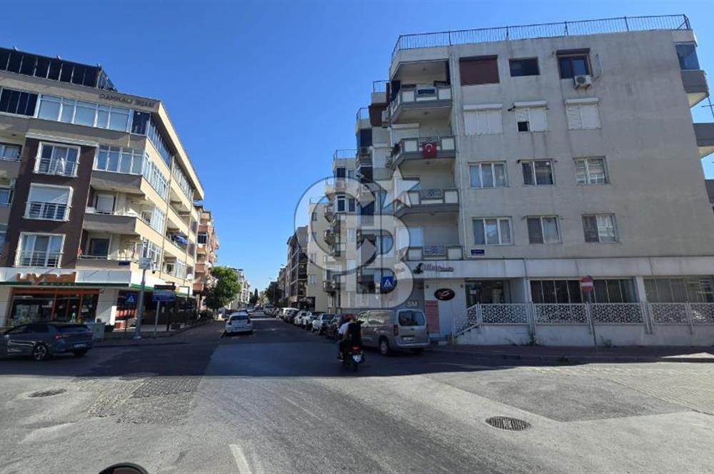 ÇANAKKALE MERKEZ BARBAROS MAHALLESİ'NDE DEVREN KİRALIK KUAFÖR SALONU
