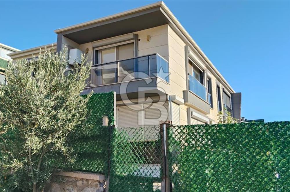 SEFERİHİSAR VADİ SİTESİNDE 2+1 DENİZ MANZARALI SATILIK DAİRE