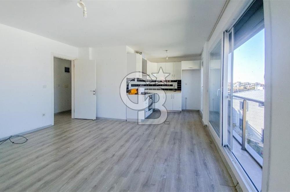 SEFERİHİSAR VADİ SİTESİNDE 2+1 DENİZ MANZARALI SATILIK DAİRE