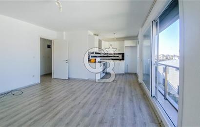 SEFERİHİSAR VADİ SİTESİNDE 2+1 DENİZ MANZARALI SATILIK DAİRE