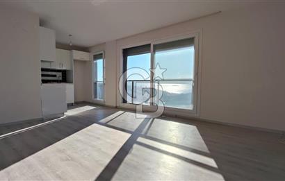 SEFERİHİSAR VADİ SİTESİNDE 2+1 DENİZ MANZARALI SATILIK DAİRE