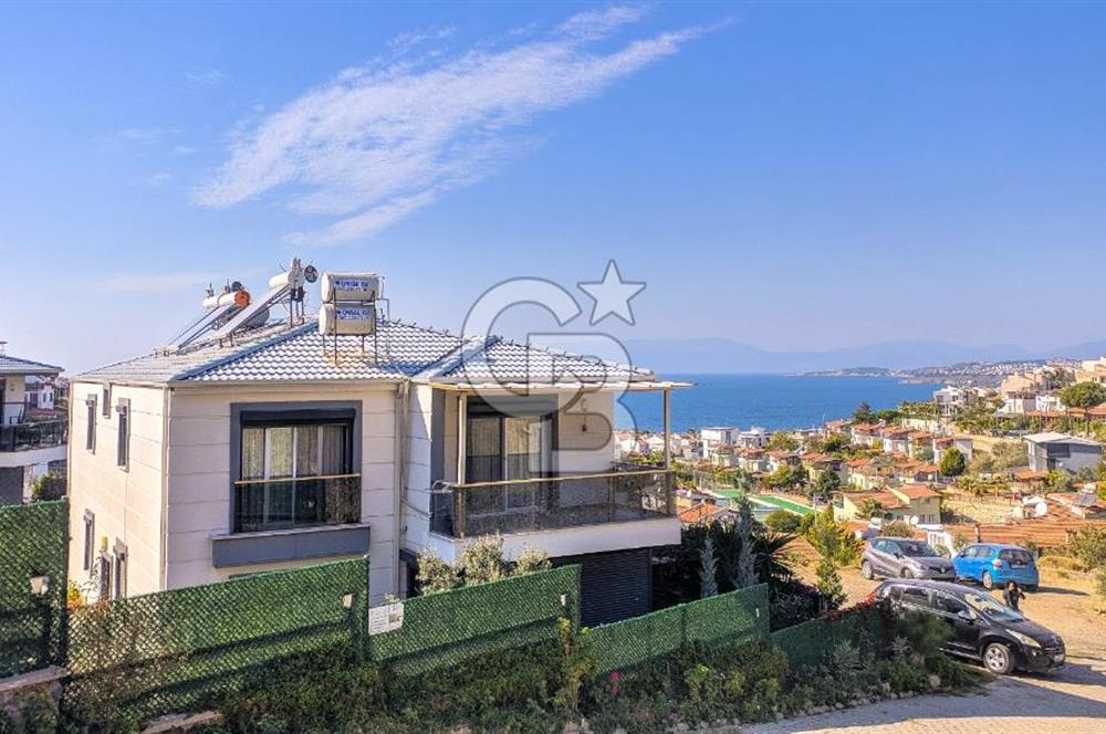 SEFERİHİSAR VADİ SİTESİNDE 2+1 DENİZ MANZARALI SATILIK DAİRE
